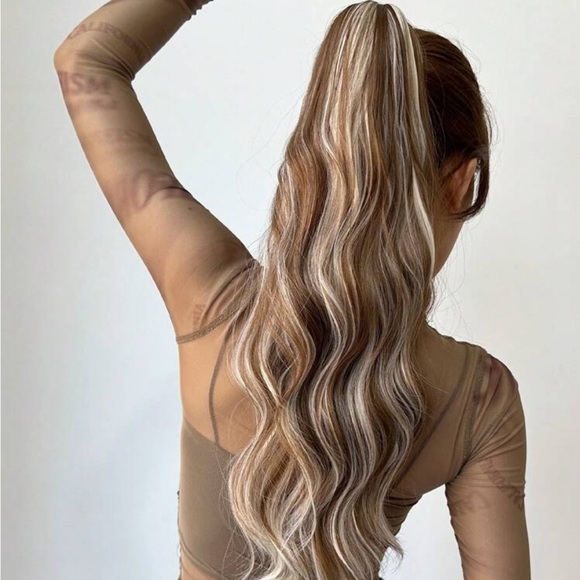 Clamping Ponytail Hair Extensions, 26 Inch Fake Hair, Water Ripple Curly Hair, - Picture 5 of 5